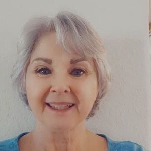 Meet your Posher, Vicki